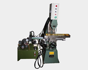 Small manual horizontal milling machine, refitting automatic hydraulic milling machine